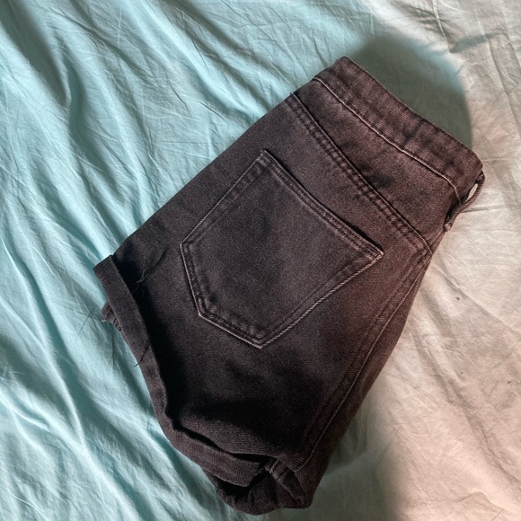Women’s H&M black Jean shorts - Picture 1 of 5
